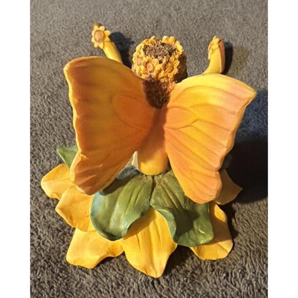 Vintage Collections Butterfly Fairies Resin Shelf Sitter Figurine - Picture 3 of 6